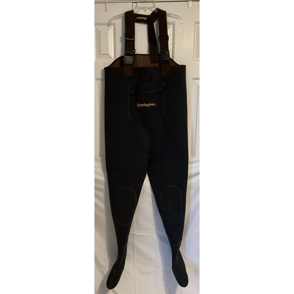 Remington Fishing/Hunting Chest Wader Green w/Brown Suspenders Sz Lg. Read